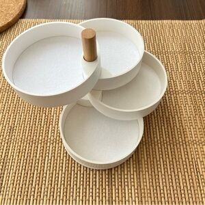 Elegant White Tiered Jewelry Tray